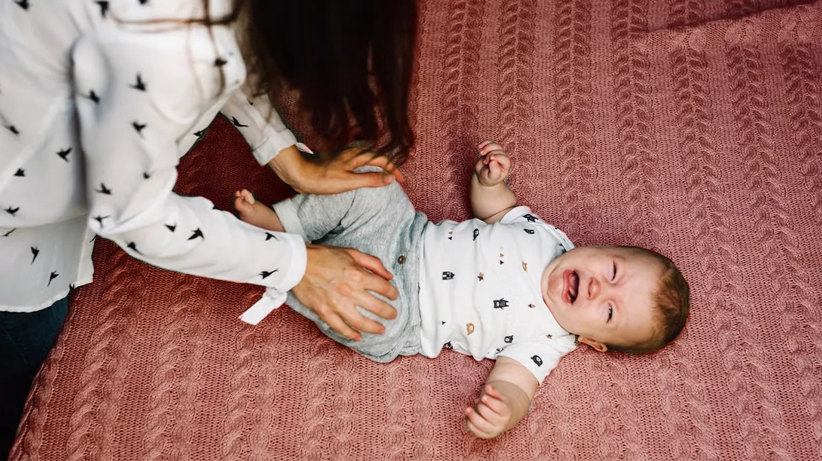 newborn-baby-crying-1296x728-header_195e1c62.webp